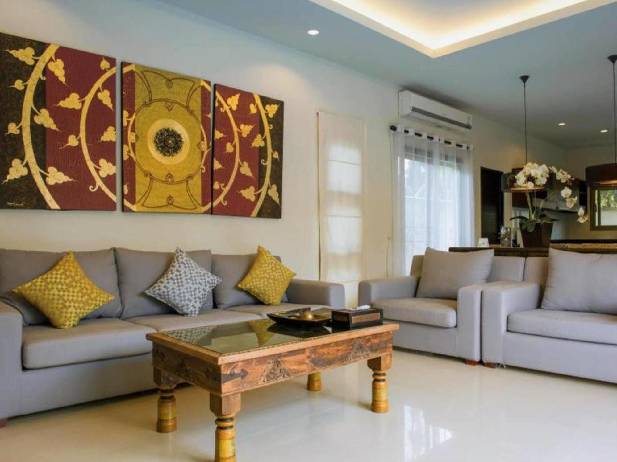 Two Villas Holiday Oriental Style Layan Beach 푸껫 외부 사진